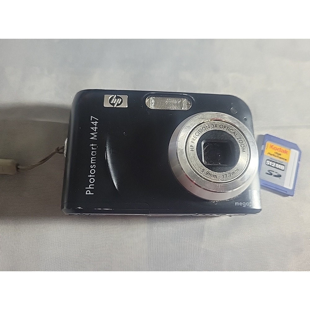 HP Photosmart M447 - 5MP, 3x Zoom + 512MB Card! Damage To‎ Screen